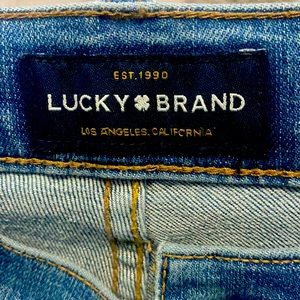 Lucky jeans barely worn. Don’t fit. 40/30 relaxed straight fit
